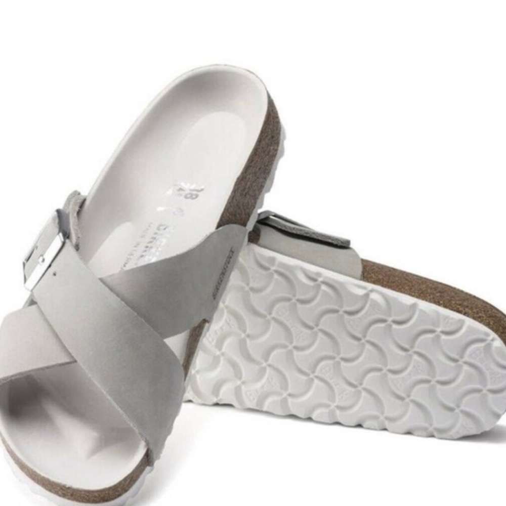 Women’s Light Gray Cross-Band Slide Sandal